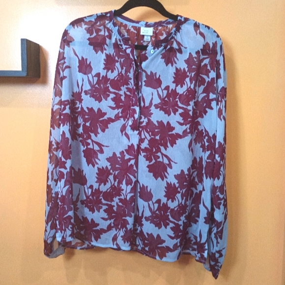 A New Day Maroon & Light Gray Long Sleeve Front Button Semi Sheer Top Size L - Picture 4 of 10